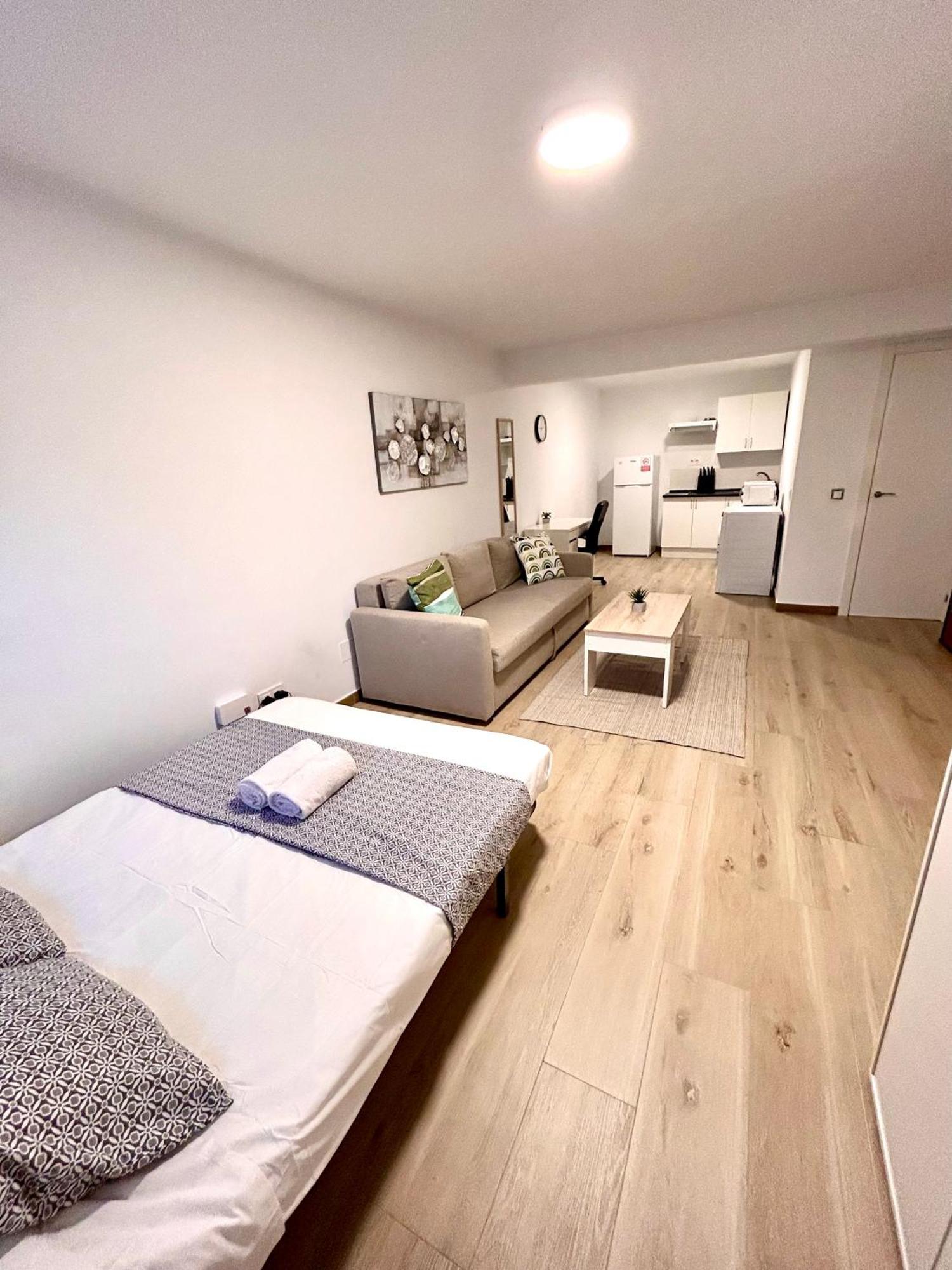 Apartamentos Ribadeo مدريد المظهر الخارجي الصورة
