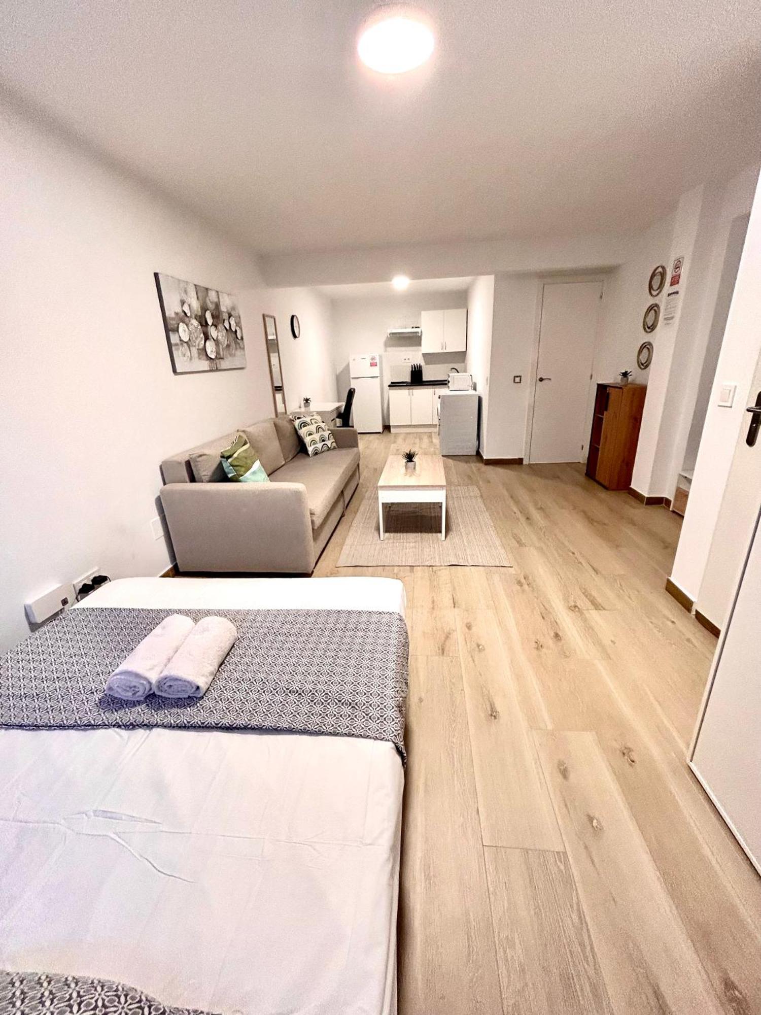 Apartamentos Ribadeo مدريد المظهر الخارجي الصورة