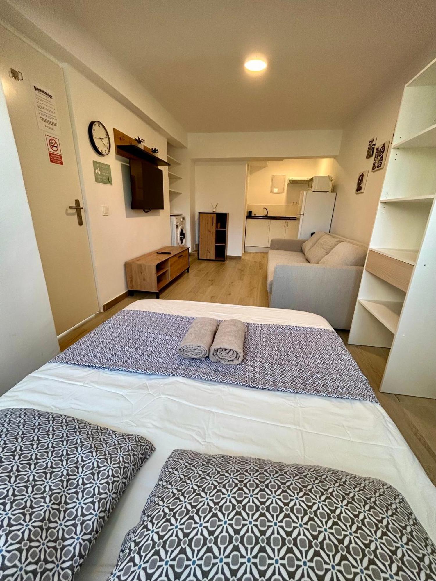 Apartamentos Ribadeo مدريد المظهر الخارجي الصورة